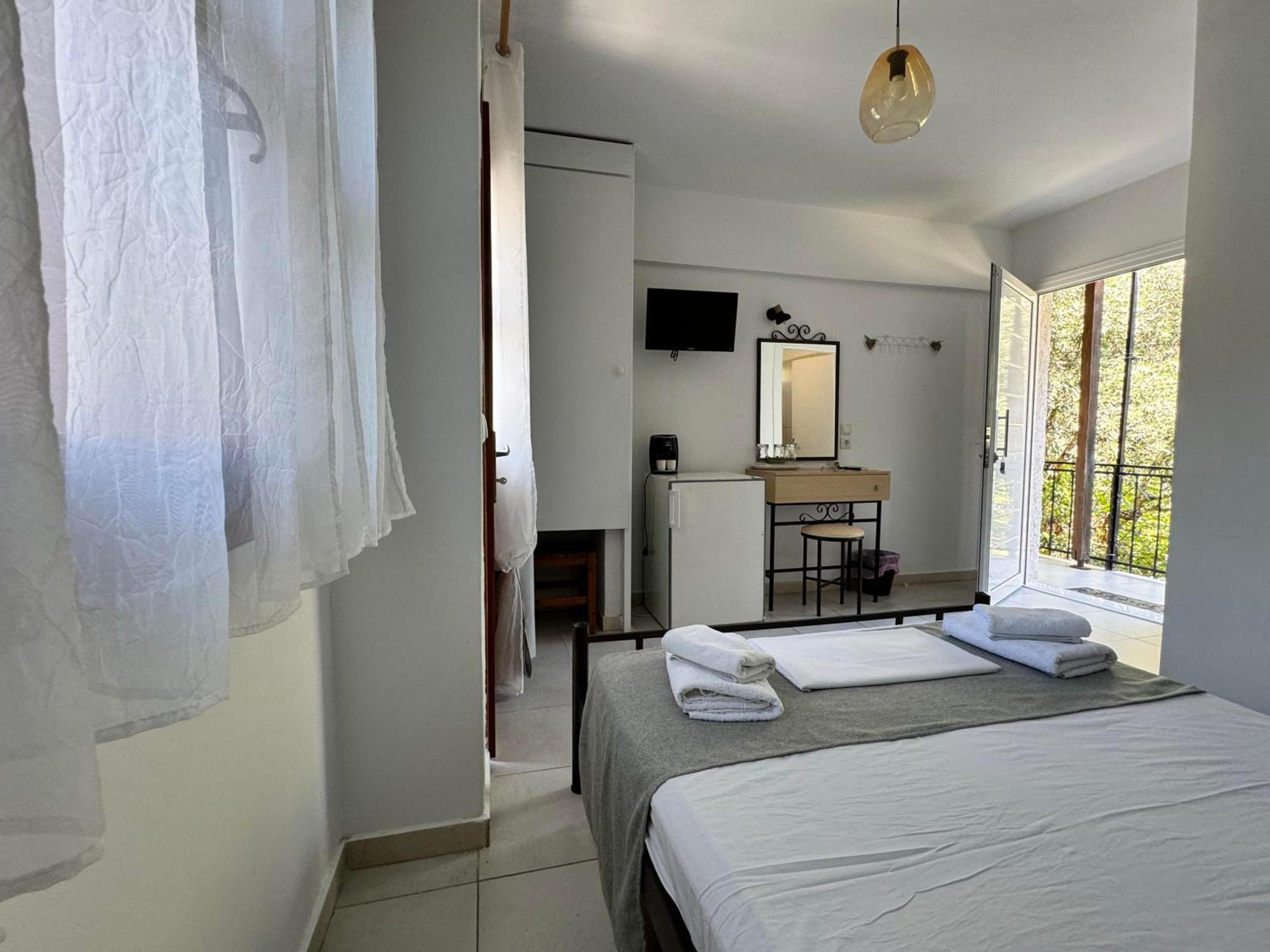 Villa Molos ลีเมนาส ภายนอก รูปภาพ