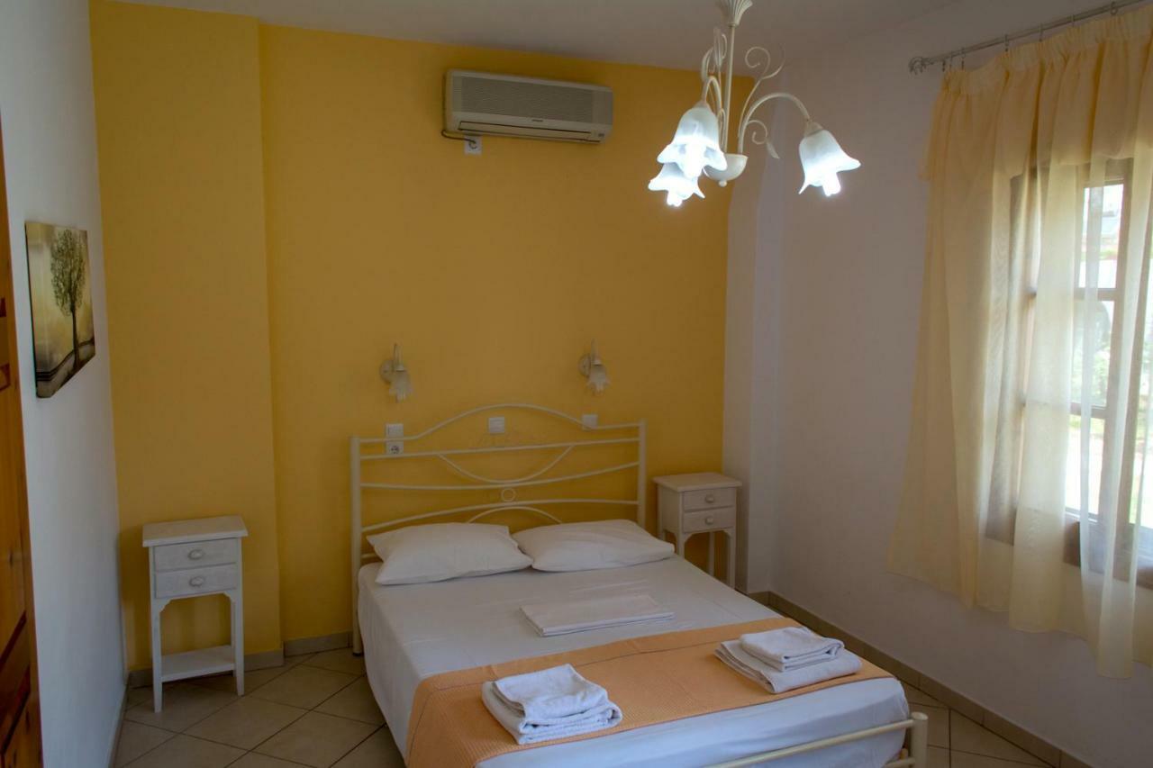 Villa Molos ลีเมนาส ภายนอก รูปภาพ