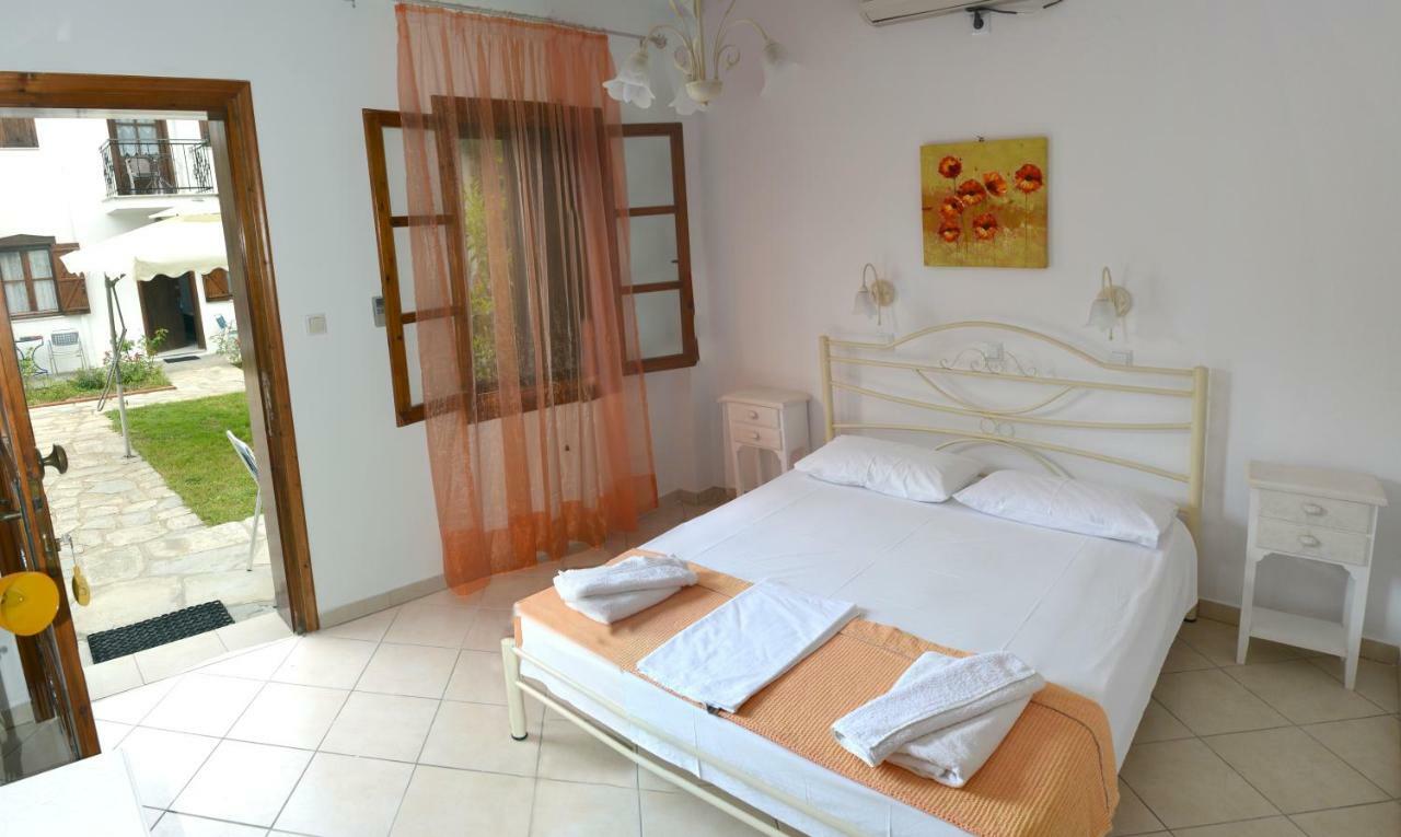 Villa Molos ลีเมนาส ภายนอก รูปภาพ